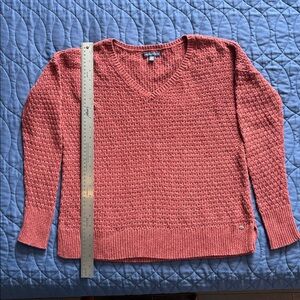 American Eagle Outfitters Men's Burnt Orange Textured Crewneck Sweater